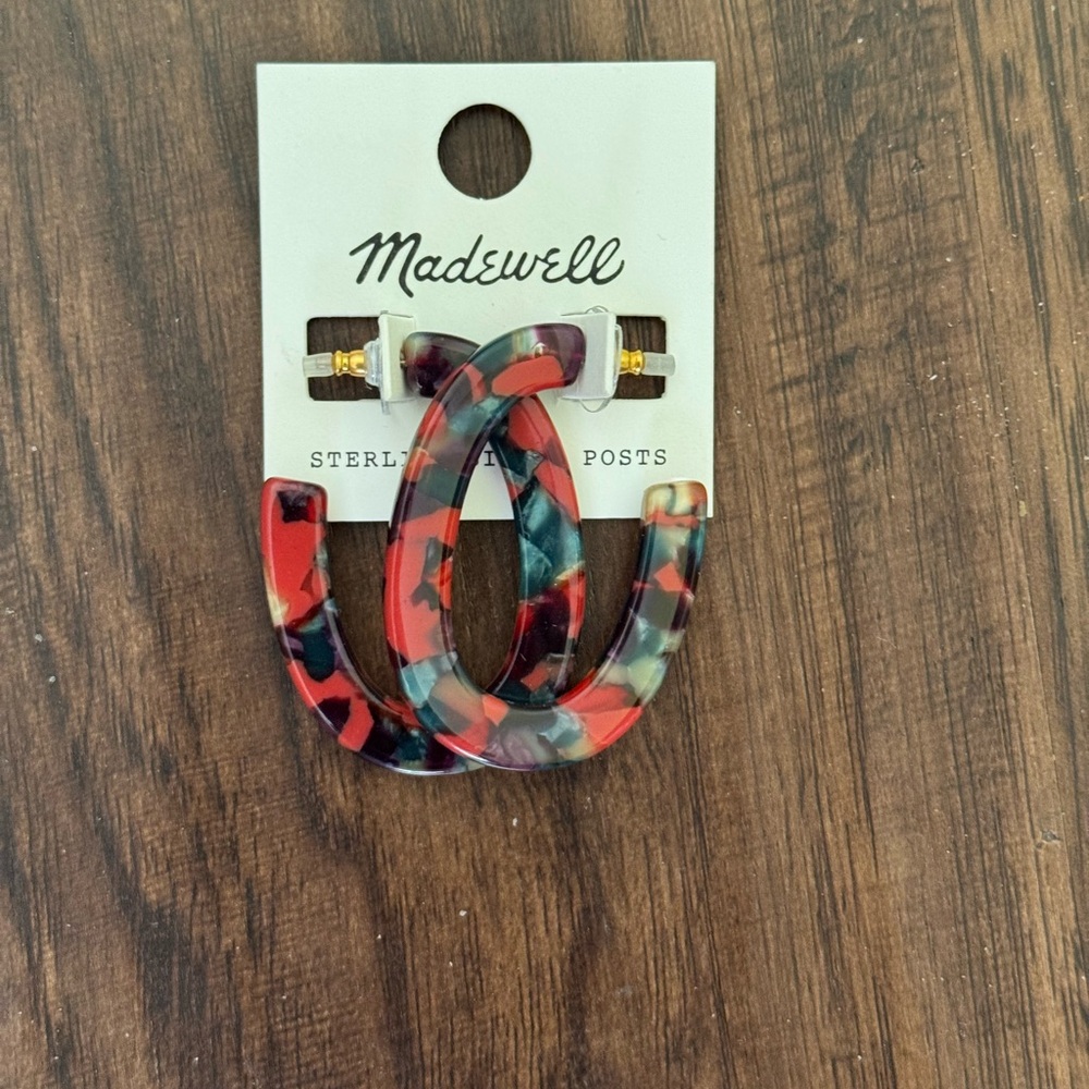 Madewell oval hoop earring size 2”